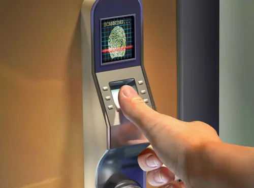 Lắp đặt bảo trì hệ thống máy chấm công